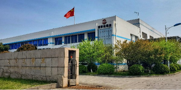 IMF：新冠疫情造成嚴(yán)重經(jīng)濟衰退 中國的復(fù)蘇令人鼓舞